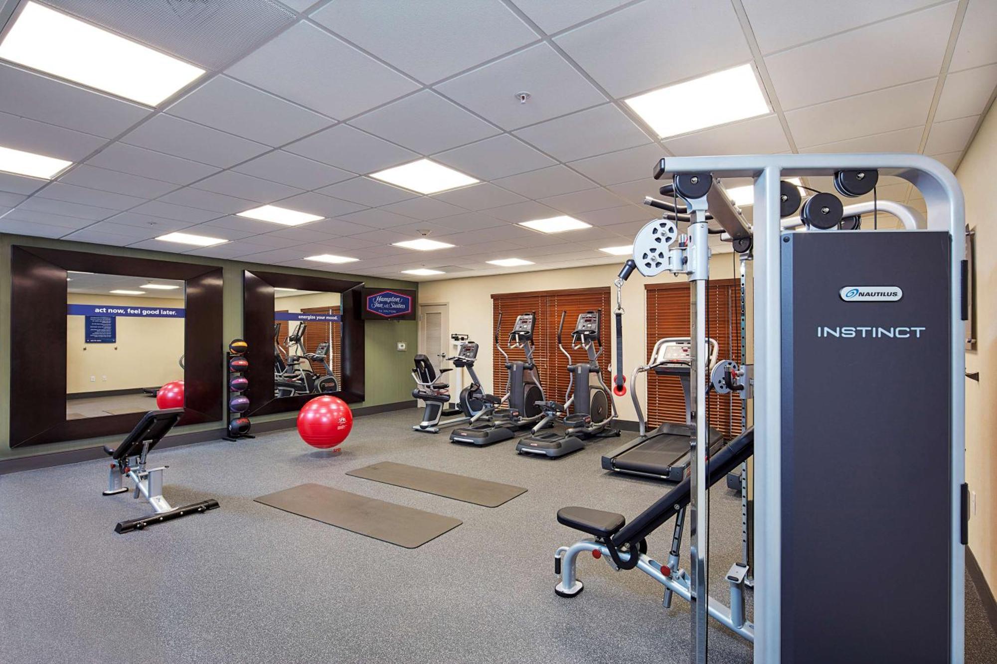 Hampton Inn & Suites Sacramento At Csus מראה חיצוני תמונה